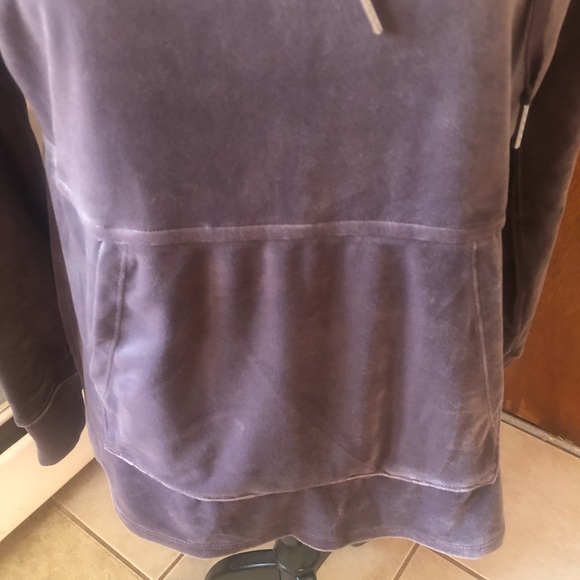 Alfani Intimates Platinum Tone Velvet Long Sleeve Hooded Pajama Top Sz S SOFT! - Picture 8 of 11